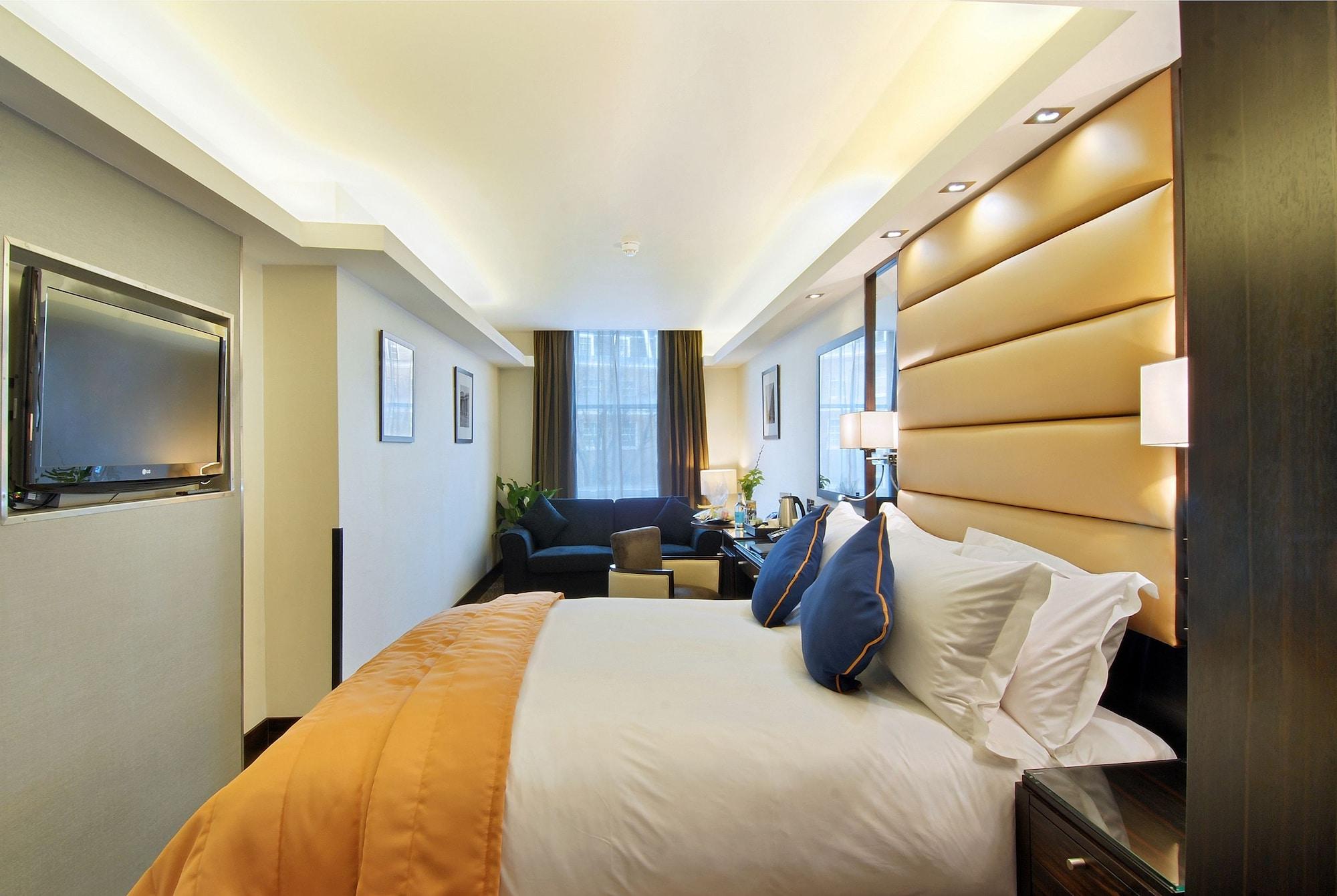 Park Grand Mayfair London Ngoại thất bức ảnh A bedroom at the hotel