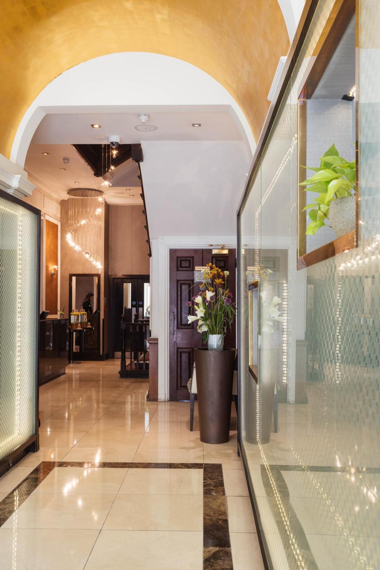 Park Grand Mayfair London Ngoại thất bức ảnh Interior of the hotel